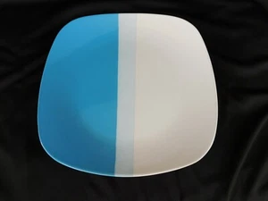 Gibson Surreal Hues Blue DINNER PLATE square white and blue - Picture 1 of 4