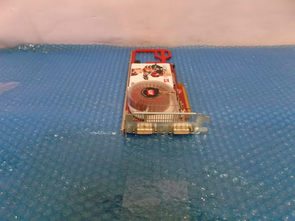 ATI Radeon X1900 XT 512MB PCIe Video Graphics Card 102A5203051 - Image 1 of 4