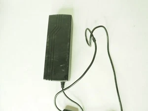 EDAC EM11201D 19V, 6.31A, 120W power adapter, no ac cable, missing label - Picture 1 of 3