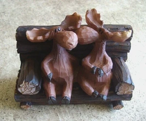 Alce Pareja Besándose Estatuilla Rústica Lodge Cabaña Decoración Vida Silvestre Porche Banco Regalo - Imagen 1 de 6
