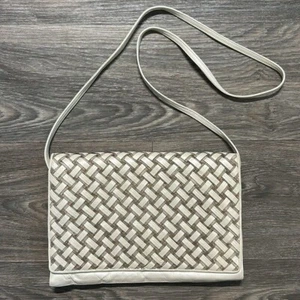 Vintage Sharif Woven Leather Shoulder Bag Pearlized White Gray Crossbody Purse - Picture 1 of 12
