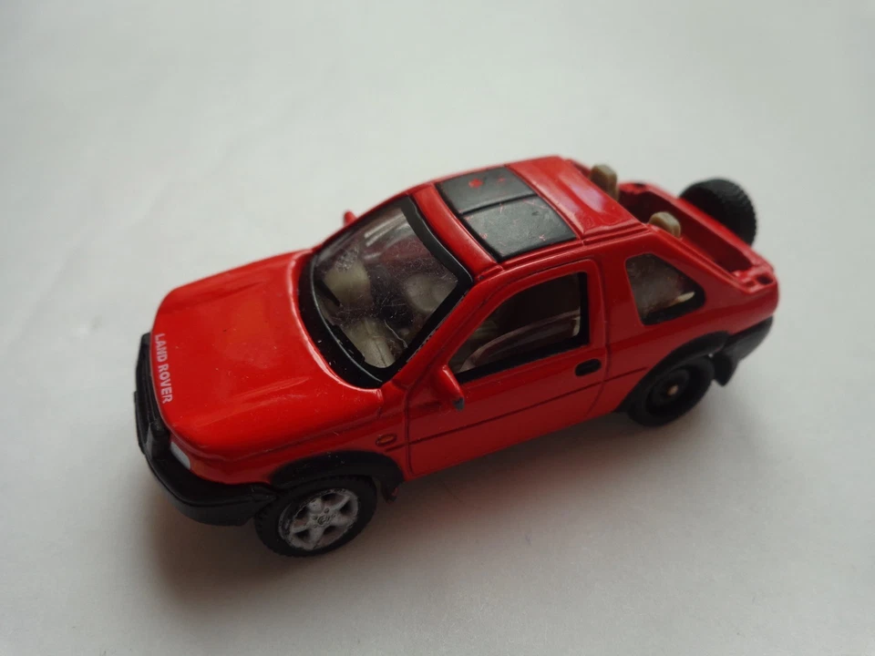 1/72 Cararama Classico - Rosso Land Rover Freelander Modellino Auto - Immagine 1 di 1