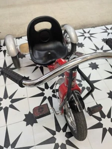 PINK SHWINN TRICYCLE - Picture 1 of 3