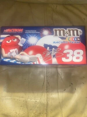 Elliott Sadler #38, 2005 Taurus Club Car. M&M's/4th of July. 1:24 Action Collect - Image 1 of 4