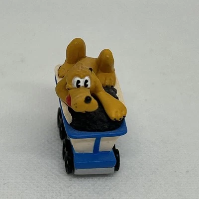 Hallmark - Disney (1998) Merry Miniatures Pluto’s Car Mickey Express - Imagem 1 de 4