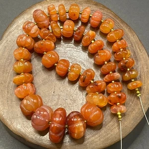 Beautiful Antique Indo Tibetan Pumpkin Carved Carnelian Agate Beads Necklace - Imagen 1 de 8