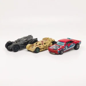 Hot Wheels 1/64 Arkham Knight/The Tumbler/Vairy 8 - Diecast Cars - Lot Of 3 - Bild 1 von 10