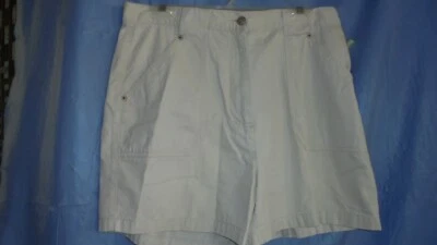 BILL BLASS JEAN, PANTALONES CORTOS CAQUI. TALLA 14 34" CINTURA 4 1/2 "MODELO PANTALLA ENTREPIERNA  Foto 1 de 4