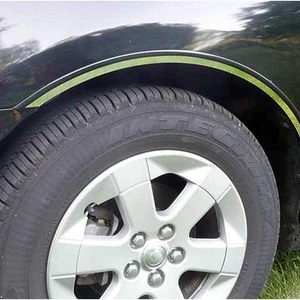 Tapicería de guardabarros cromada 4p Luxury FX con junta para Prius 2004-2009 - Imagen 1 de 5
