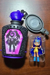 Monster High Mystery Potions Serie 2 Mini Muñeca 3" Figura Cleo De Nile - Imagen 1 de 4