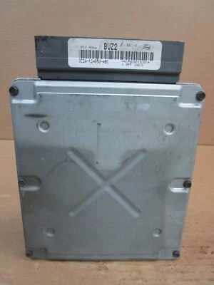 03 2003 Ford E250 módulo de controle de motor computador ECM unidade ECU 3C2A12A650ABC - Imagem 1 de 4