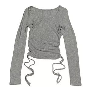 T-shirt SHEIN Essence crop top laterale con coulisse taglia media 6 grigia - Foto 1 di 5