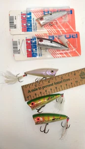 LOT OF 4 Vintage  REBEL POP R LURES AND 1 XPS FLOATING PEARL POPPER - Picture 1 of 3
