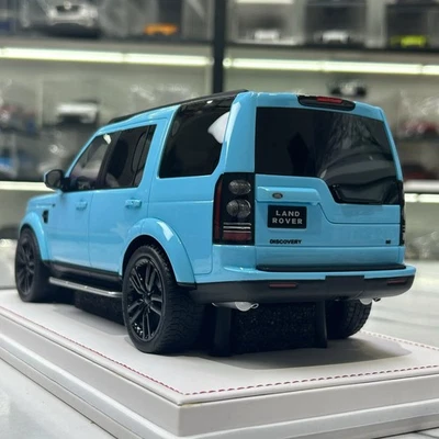 IVY 1:18  Land Rover Discovery 4  Limited Edition 30pc MIAMI BLUE range  - Immagine 1 di 4