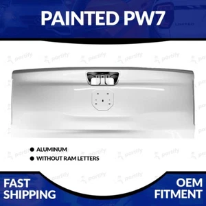 NEW Painted PW7/GW7 2019-2023 Dodge RAM 1500 Aluminum Tailgate Emblem Style - Imagen 1 de 2
