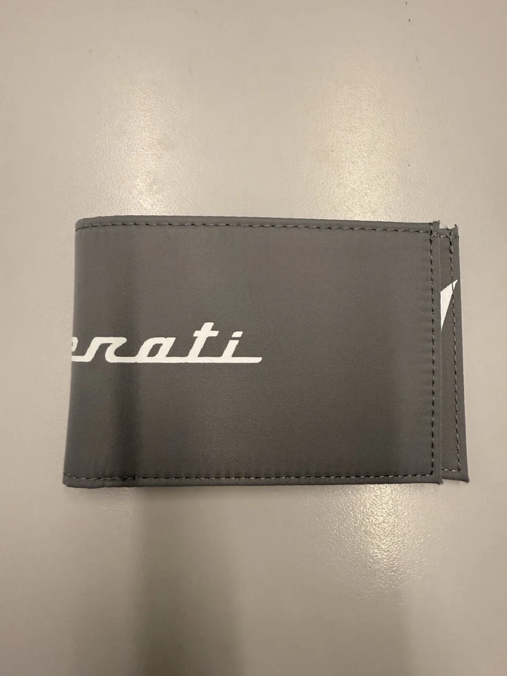 Maserati Grey waterproof wallet — 第 1/4 张图片