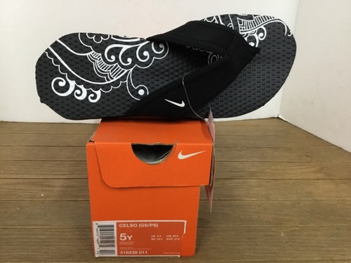 Nike Celso Sandalo Infradito Bambina (GS PS) Stile# 318238 011 Nero Bianco "vintage