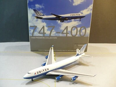 1:400 Dragon Premiere United Boeing 747-400 N196UA #55802 - Image 1 of 4