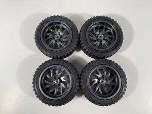 4x Neumáticos y ruedas elevados grises nuevos CEN Racing Ford F250 1/10 KG1 para camioneta - Imagen 1 de 7
