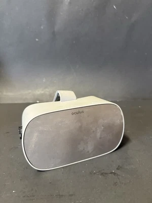 Fone de Ouvido de Realidade Virtual Independente Meta Oculus Go MH-A64 64GB Funciona - Imagem 1 de 4
