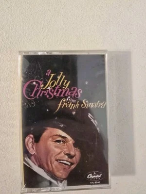 1985 A Jolly Christmas from Frank Sinatra Cassette Tape-SEALED  Foto 1 de 3