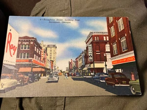 Broughton Street, Looking East, Savannah, Georgia - Imagen 1 de 2