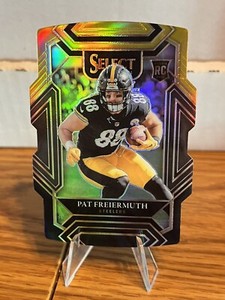 2021 Panini Select Pat Freiermuth Black Yellow Die Cut RC #259 Club Level Prizm