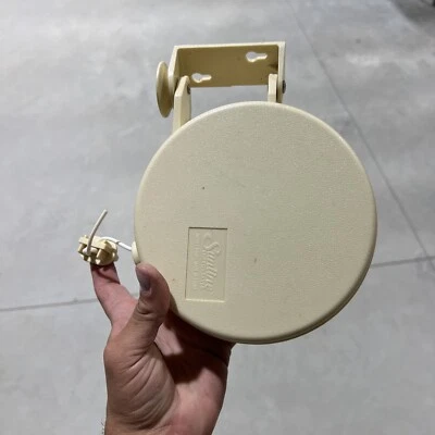 Vtg Sunline Model R400 - 40' Retractable Reel Clothesline - Butts Manufacuring - Image 1 of 4