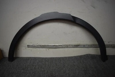 Land Rover Discovery Sport 2018 guardabarros trasero moldura OEM de fábrica Foto 1 de 4