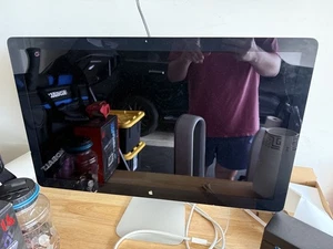 Apple A1316 27" LED Cinema Display Monitor - Picture 1 of 6