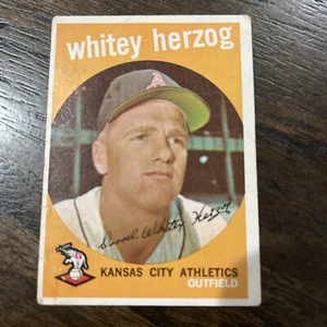 Vintage Baseball Card 1959 Topps Set-Break #392 Whitey Herzog POOR CREASES - Picture 1 of 7