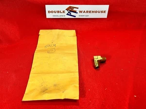 NOS 68139 Elbow Male Adapter for Cummins ONE (1) PER ORDER - Picture 1 of 3