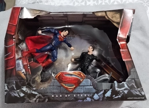 SDCC 2013 EXCLUSIVE DC MAN OF STEEL MOVIE MASTERS SUPERMAN vs GENERAL ZOD Cover