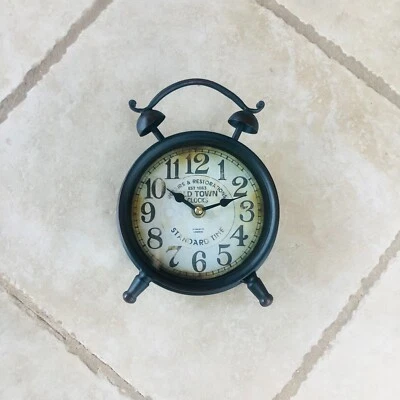 Leeds & Co 9"H x 6"W Black Metal Vintage Table Alarm Style Small Clock - Image 1 of 4