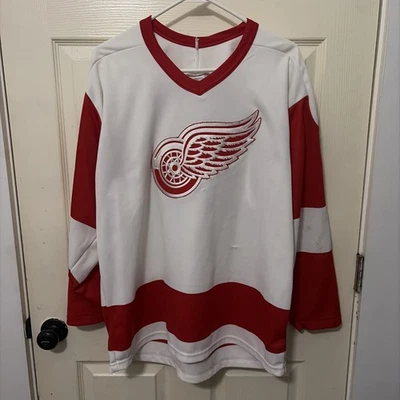 Vintage 90s Detroit Red Wings Walsh Jersey Men’s Size M - Image 1 of 4