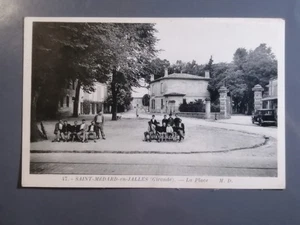 CPA 33 SAINT-MEDARD-EN-JALLES - La Place - Imagen 1 de 2