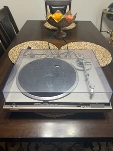 Technics SL-Q200 Automatic Record Player Turntable - Tested - Picture 1 of 3