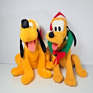 Disney Navidad Plutón Peluche Perro Santa Sombrero y Campanas, Plutón con Corona de Navidad - Imagen 1 de 10