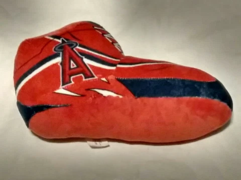 NWT Rally Men LA Angels MLB Merchandise Plush Baseball Shoe Cover
