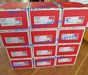 1pcs New In Box Danfoss Pressure Switch KPS31 060-311066 060-3110 Fast Ship - Picture 1 of 3