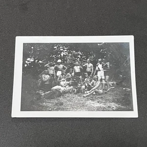 Shirtless Soldiers Gathered WWII WW2 German Third Reich wartime Military Photo - Picture 1 of 2