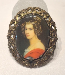 Vintage Western Germany Porcelain Woman Portrait in Filigree Oval Frame Brooch - Picture 1 of 5