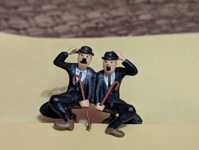 Tintin - Mini Figurine Dupont  (no aroutcheff, leblon, pixi, moulinsart) - Photo 1/4