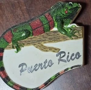2½" Greetings from Iguana On Branch Puerto Rico Fridge / Locker Magnet - Picture 1 of 6