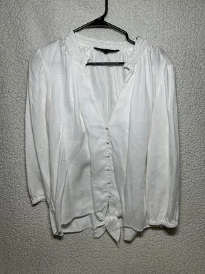 Blusa plissada com babados White House Black Market tamanho XL - Imagem 1 de 4