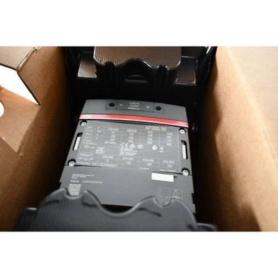 NEW ABB AF265-30-00-13 3-Pole 265A Contactor 100-250VAC/DC 1SFL547002R1300 - Image 1 of 4