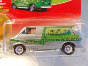White Lightning 1976 Dodge 150 Van 2002 Johnny Lightning Boogie Vans 1:64 - Bild 1 von 5