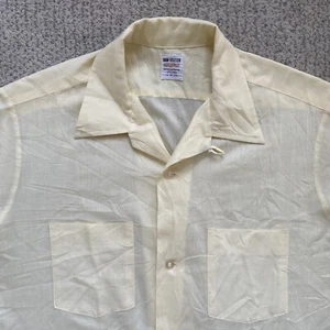 Vintage 60s Van Heusen Medium Yellow Vanopress Loop Collar Shirt Short Sleeve - Picture 1 of 7