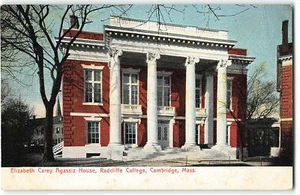 Cartolina CAMBRIDGE MA Elizabeth Carey Agassiz House, Radcliff College c1910 UDB - Foto 1 di 2