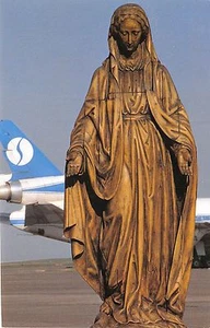 BG4908 airport chapel plane zaventem airplane holy mary bruxelles belgium - Picture 1 of 2